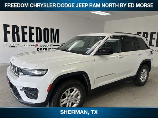 2023 Jeep Grand Cherokee Laredo