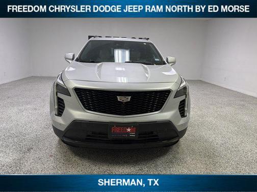 Radiant Silver Metallic 2019 Cadillac XT4 Sport