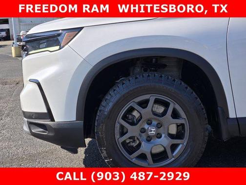2023 Honda Pilot TrailSport