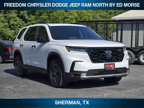 2023 Honda Pilot TrailSport