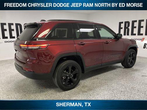 2023 Jeep Grand Cherokee Altitude