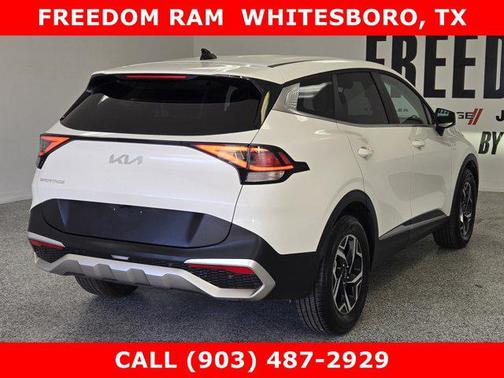 2024 Kia Sportage LX