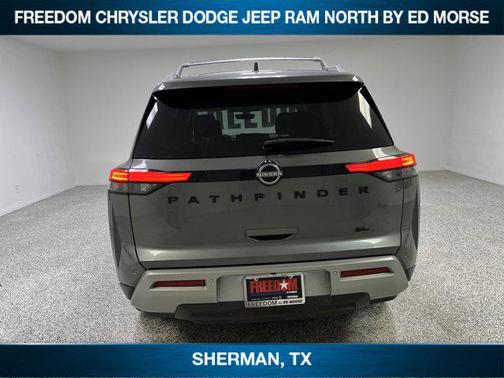 Gun Metallic 2023 Nissan Pathfinder SL