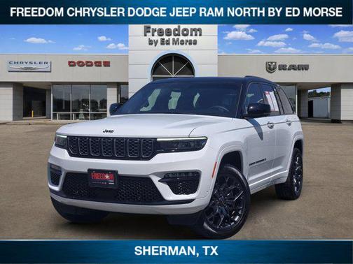 Bright White Clearcoat 2024 Jeep Grand Cherokee Summit