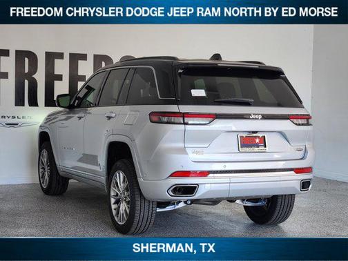 2025 Jeep Grand Cherokee Summit