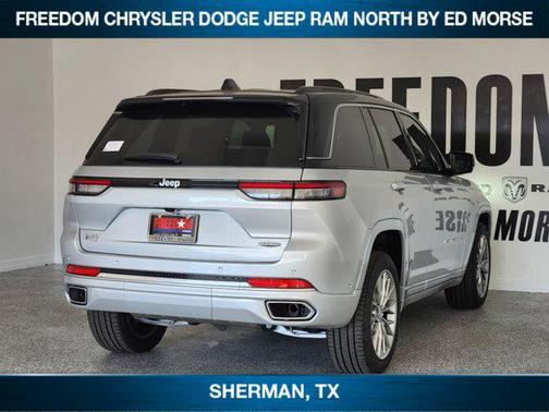 2025 Jeep Grand Cherokee Summit