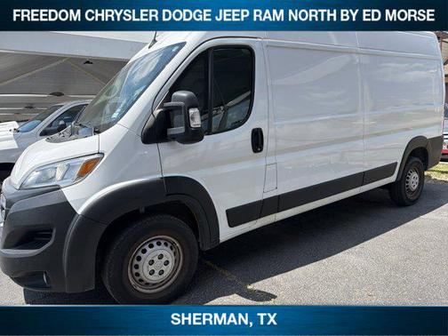 Bright White Clearcoat 2025 RAM ProMaster 2500 Tradesman