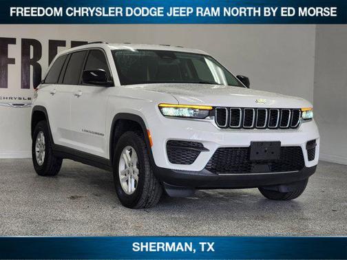 2023 Jeep Grand Cherokee Laredo