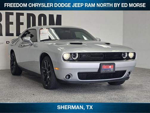 Triple Nickel Clearcoat 2023 Dodge Challenger SXT