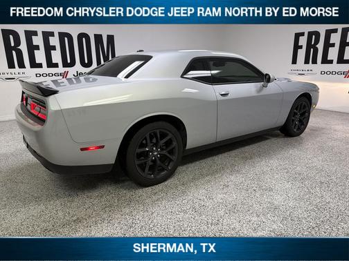 Triple Nickel Clearcoat 2023 Dodge Challenger SXT