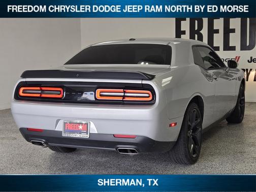 Triple Nickel Clearcoat 2023 Dodge Challenger SXT