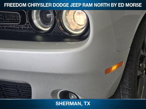 Triple Nickel Clearcoat 2023 Dodge Challenger SXT