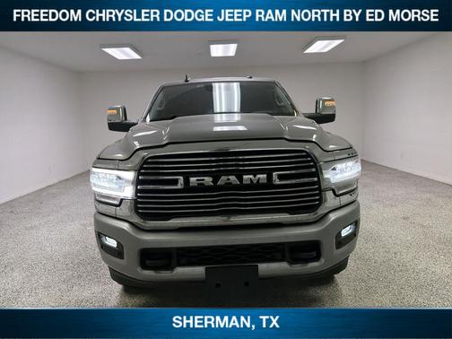 Billet Silver Metallic Clearcoat 2024 RAM 2500 Laramie