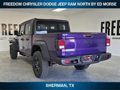 2026 Jeep Gladiator Sport