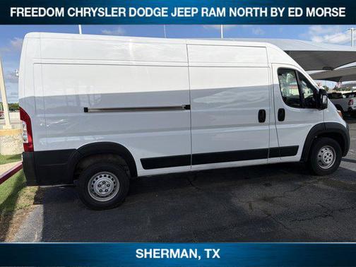 Bright White Clearcoat 2025 RAM ProMaster 2500 Tradesman