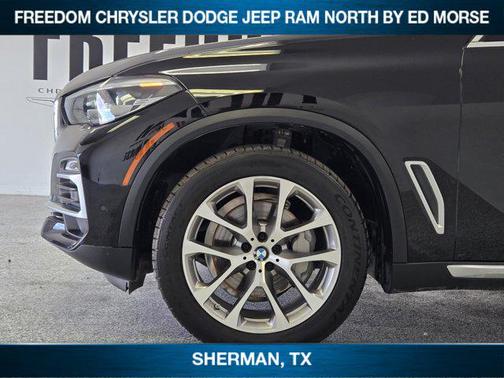 Jet Black 2019 BMW X5 xDrive40i