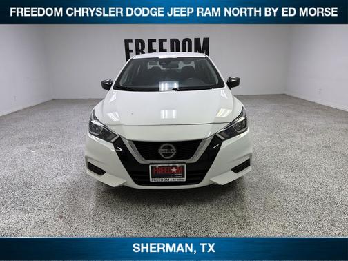 Fresh Powder 2022 Nissan Versa 1.6 S