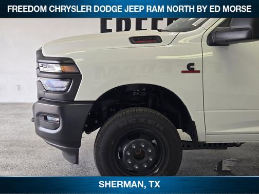 Bright White Clearcoat 2026 RAM 3500 Tradesman