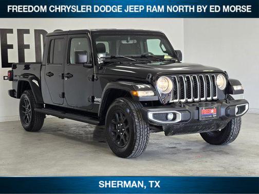 2023 Jeep Gladiator Overland