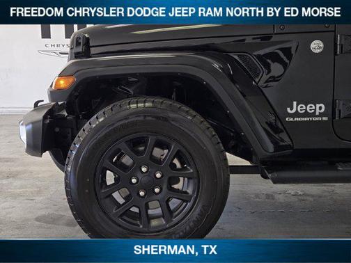 2023 Jeep Gladiator Overland