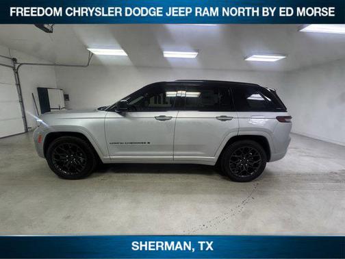 2025 Jeep Grand Cherokee Summit
