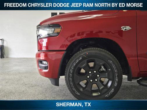 Molten Red Pearlcoat 2026 RAM 1500 Express