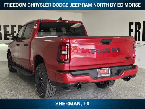 Molten Red Pearlcoat 2026 RAM 1500 Express