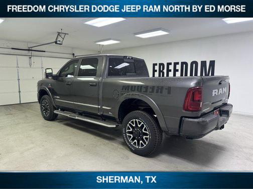 Granite Crystal Metallic Clearcoat 2025 RAM 2500 Limited