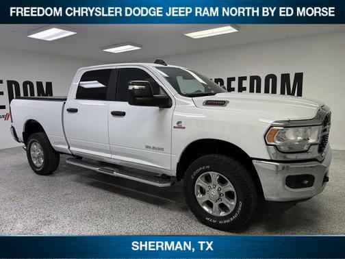 Bright White Clearcoat 2024 RAM 2500 Big Horn