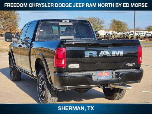 Diamond Black Crystal Pearlcoat 2026 RAM 2500 Longhorn