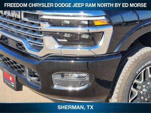 Diamond Black Crystal Pearlcoat 2026 RAM 2500 Longhorn