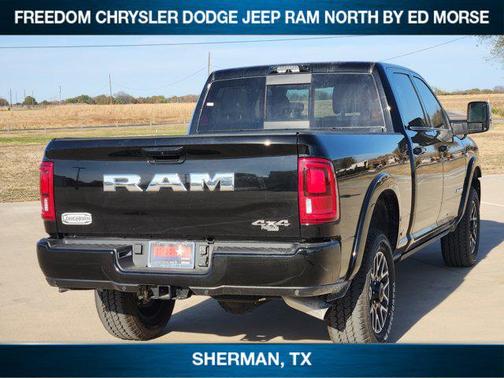 Diamond Black Crystal Pearlcoat 2026 RAM 2500 Longhorn