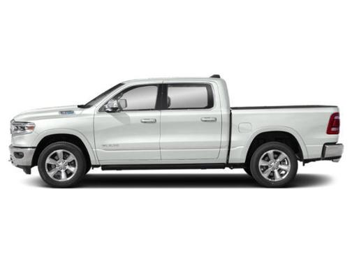 Bright White Clearcoat 2022 RAM 1500 Limited