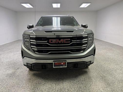 Sterling Metallic 2025 GMC Sierra 1500 SLT
