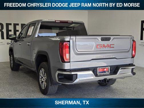 Sterling Metallic 2025 GMC Sierra 1500 SLT