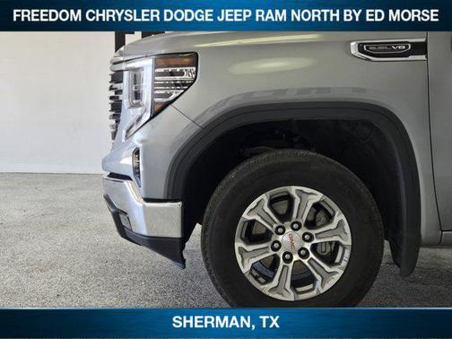 Sterling Metallic 2025 GMC Sierra 1500 SLT
