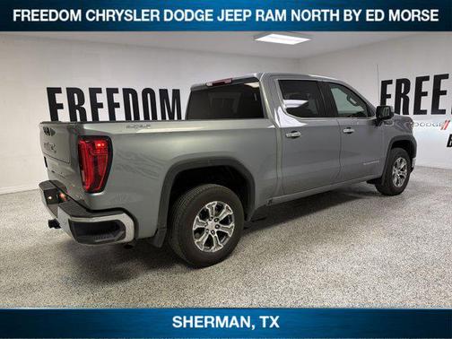 Sterling Metallic 2025 GMC Sierra 1500 SLT