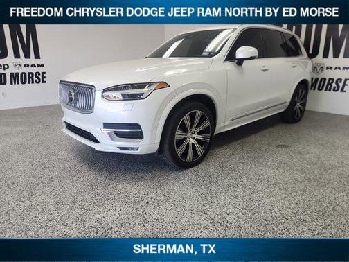 2023 Volvo XC90 Plus