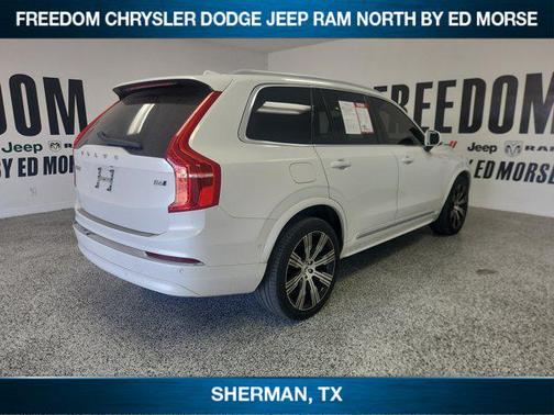 2023 Volvo XC90 Plus