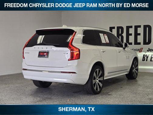 2023 Volvo XC90 Plus