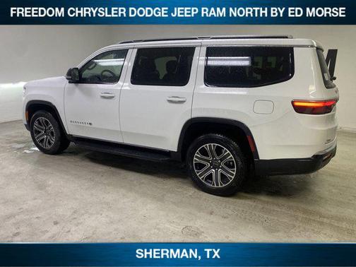 2025 Jeep Wagoneer Base