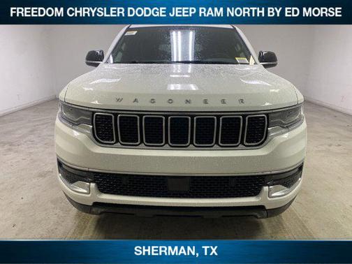 2025 Jeep Wagoneer Base