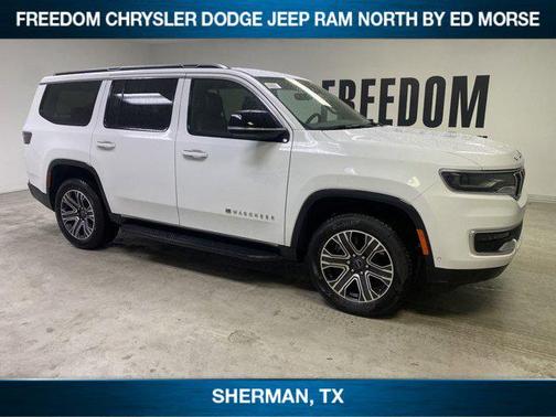 2025 Jeep Wagoneer Base
