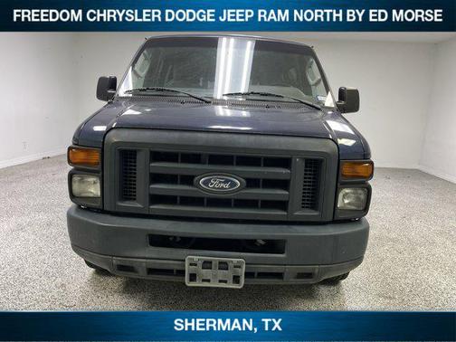 2013 Ford E350 Super Duty XL