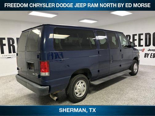 2013 Ford E350 Super Duty XL