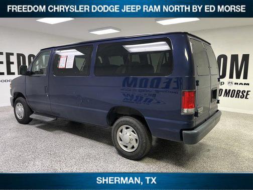 2013 Ford E350 Super Duty XL