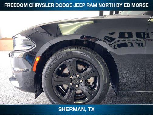 Pitch Black Clearcoat 2023 Dodge Charger SXT