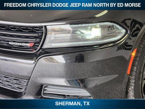 Pitch Black Clearcoat 2023 Dodge Charger SXT