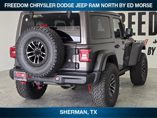 Granite Crystal Metallic Clearcoat 2026 Jeep Wrangler Rubicon