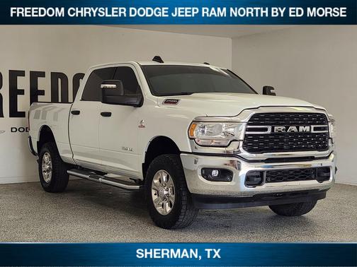 Bright White Clearcoat 2023 RAM 2500 Big Horn
